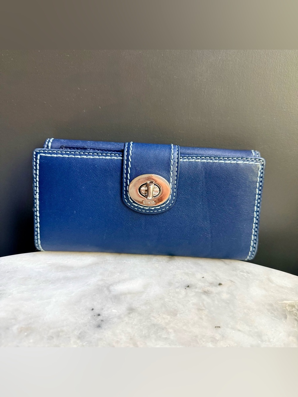 Vintage Coach Blue Leather Turnlock Checkbook Wallet Contrast Stitching